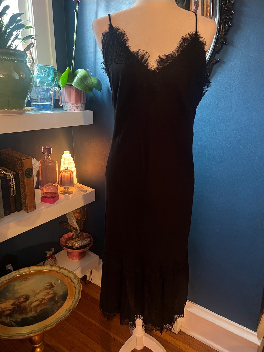 Gold Hawk Black Lace-Trim Slip Chemise with Scalloped V-Neck